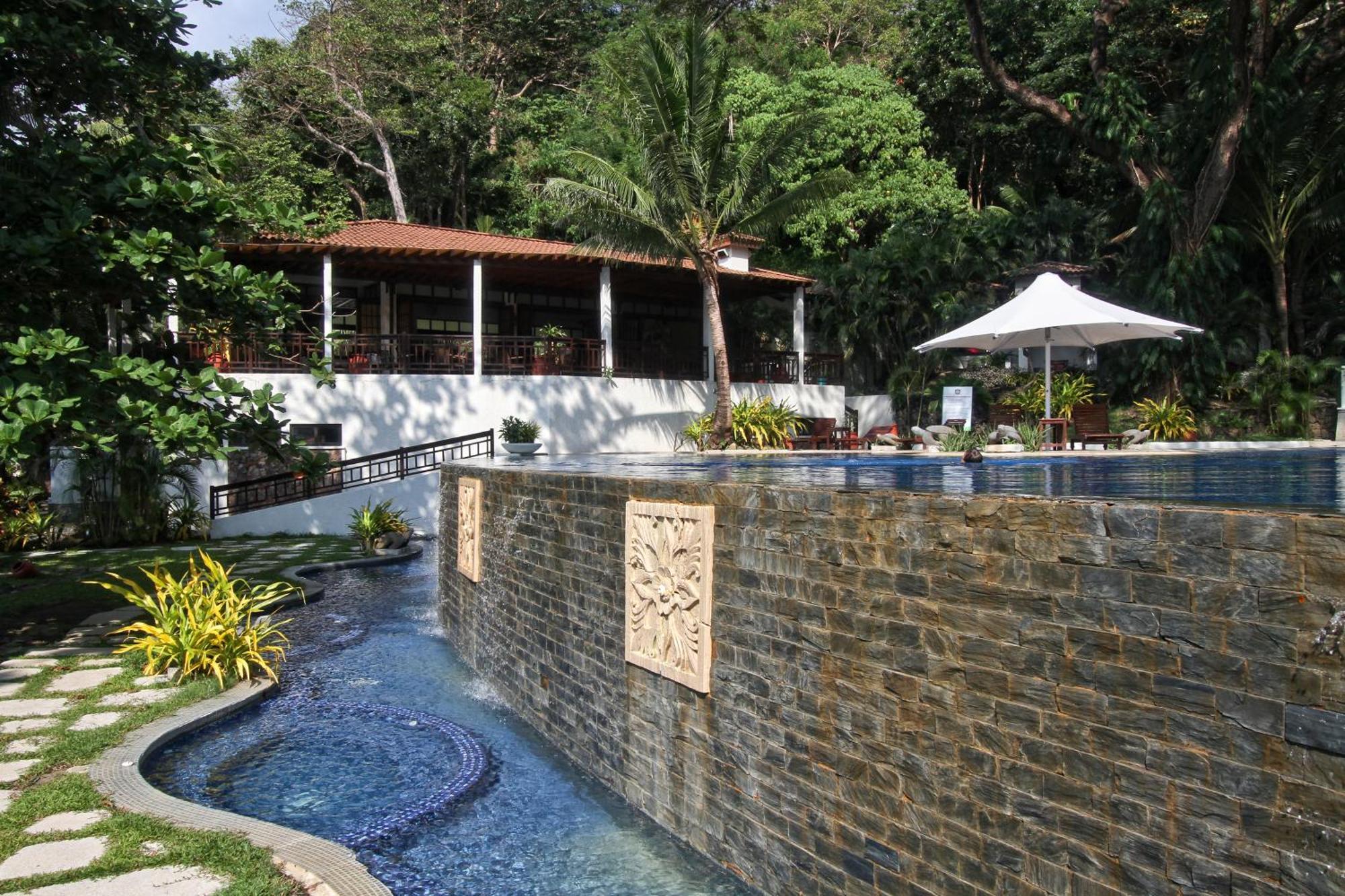Club Punta Fuego Hotel Nasugbu Eksteriør billede
