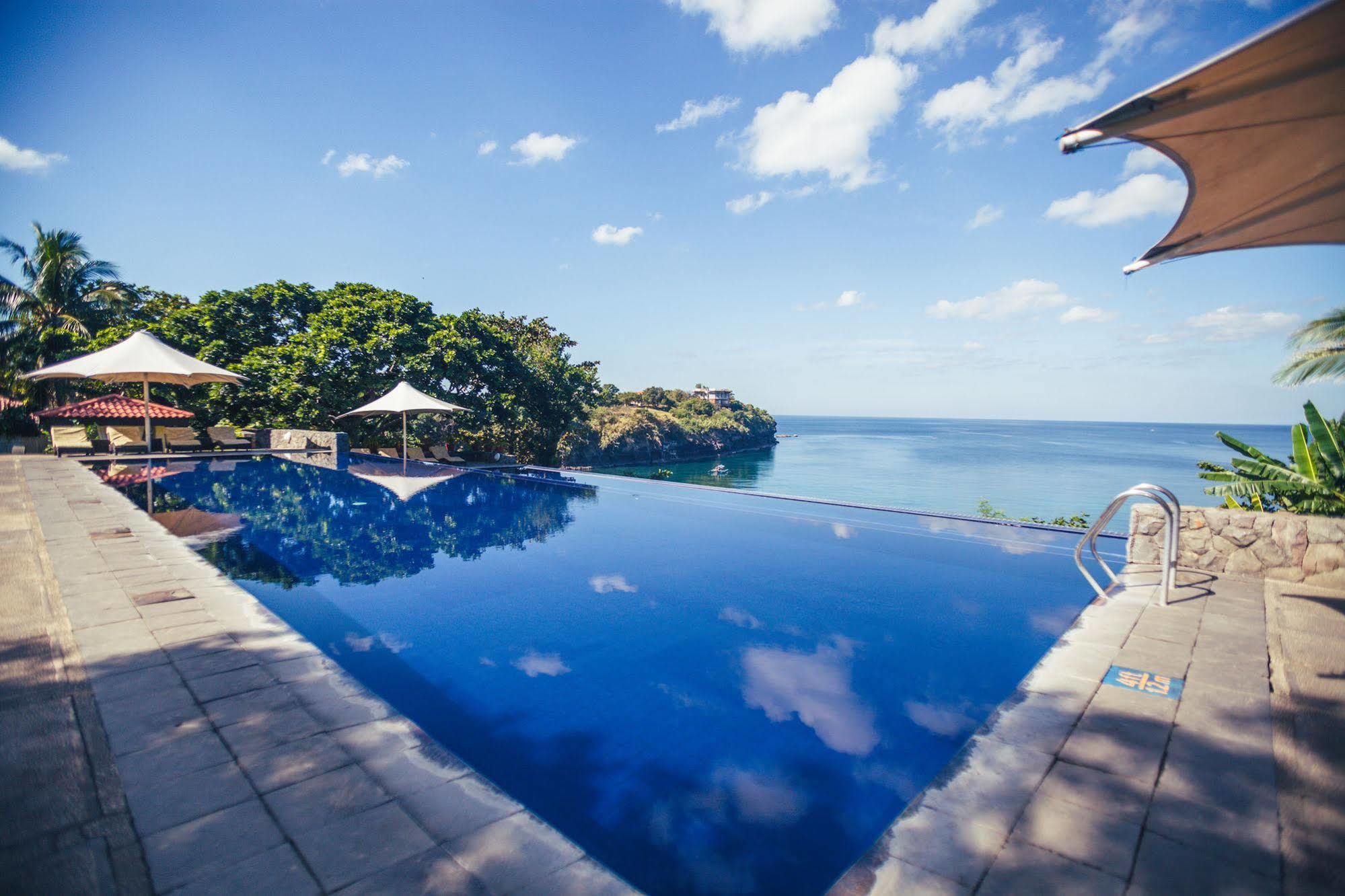 Club Punta Fuego Hotel Nasugbu Eksteriør billede